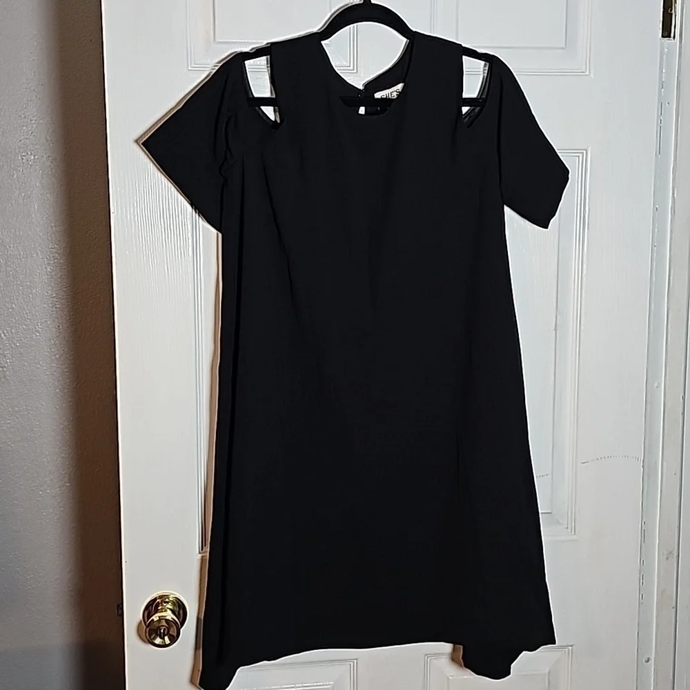 SHE'S WOMENS SIZE 14 PLUS SIZE BLACK MIDI DRESS